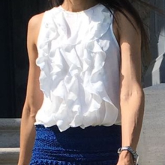 LE CHATEAU ruffle blouse - Picture 1 of 5